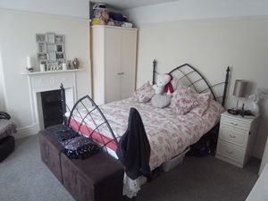 Photo 8- click for photo gallery